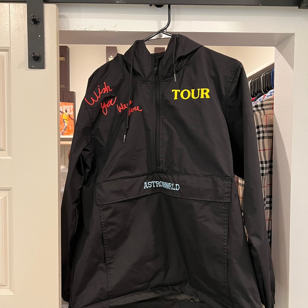 Astroworld Travis Scott QuarterZip Lightweight Hoodie size Large.